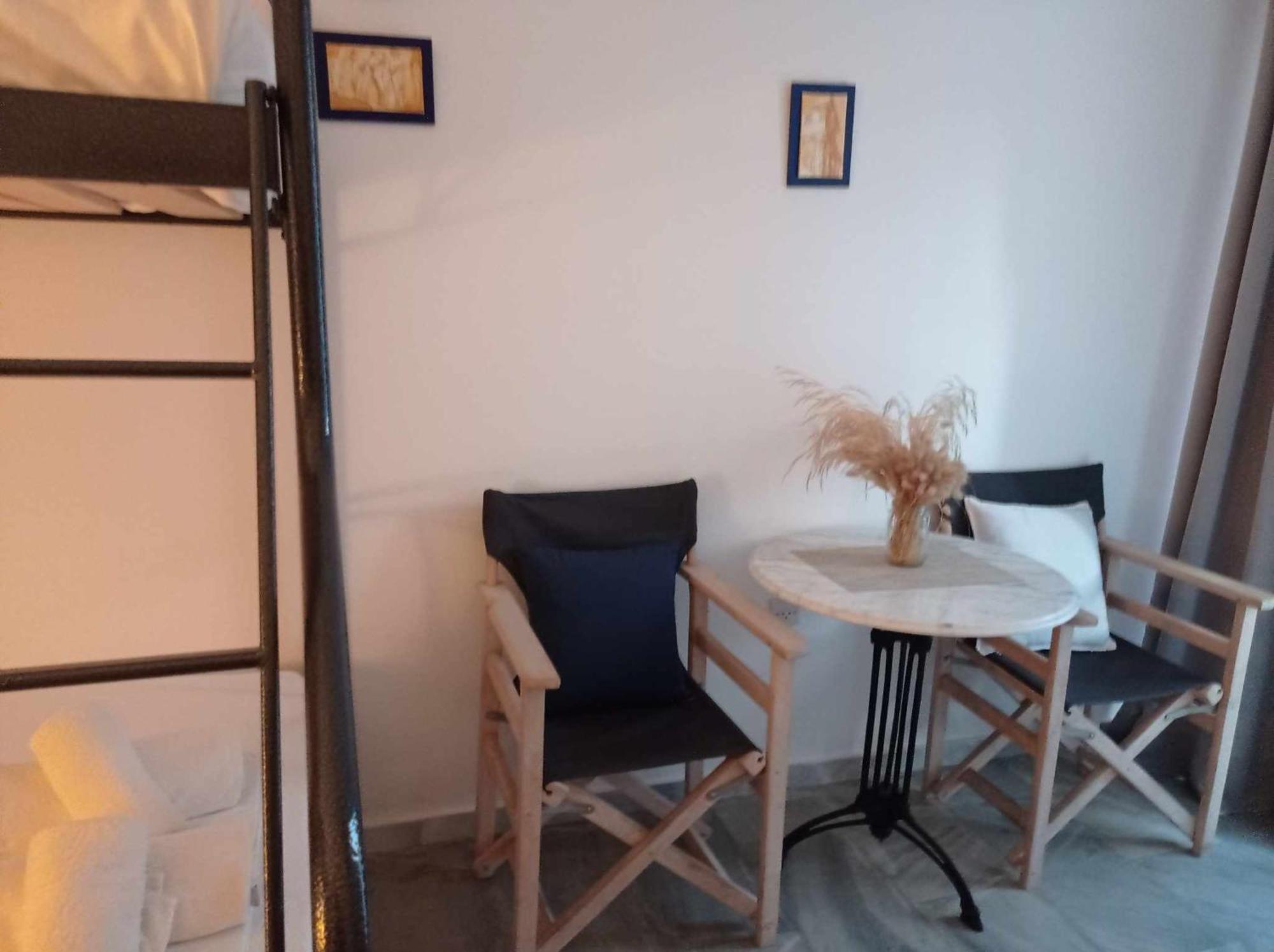 Kantouni Guest House By The Sea Batsi  Luaran gambar